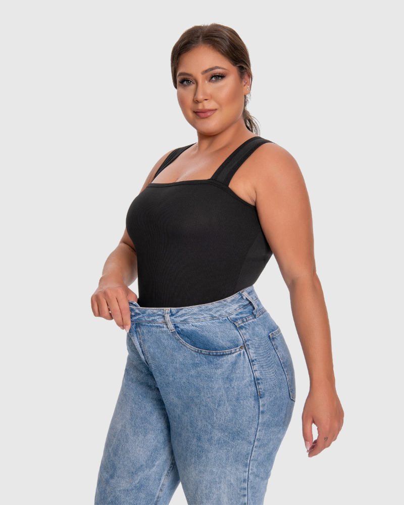 Body con Dorso a Vogatore e Spalline Larghe
