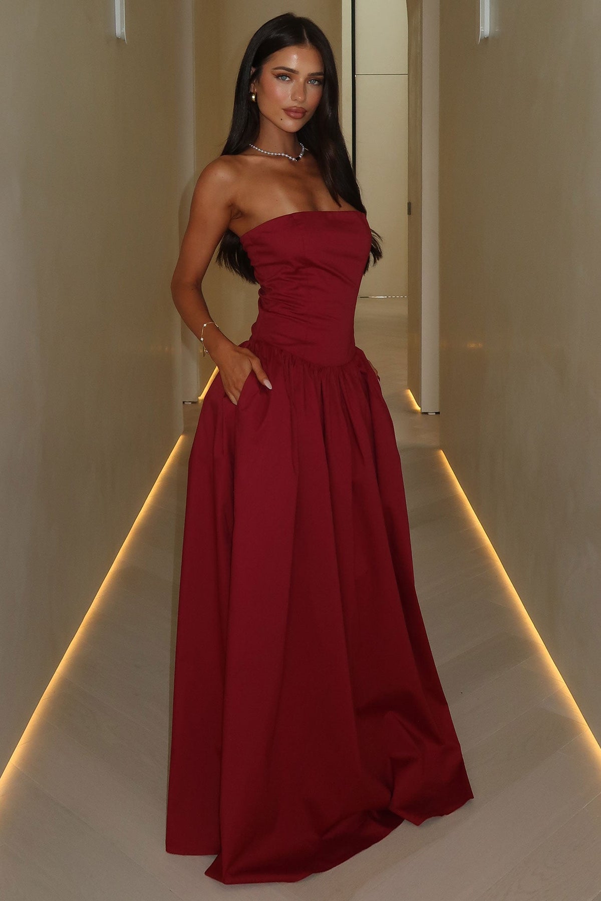 Iridessa Strapless Maxi Dress - Burdeos