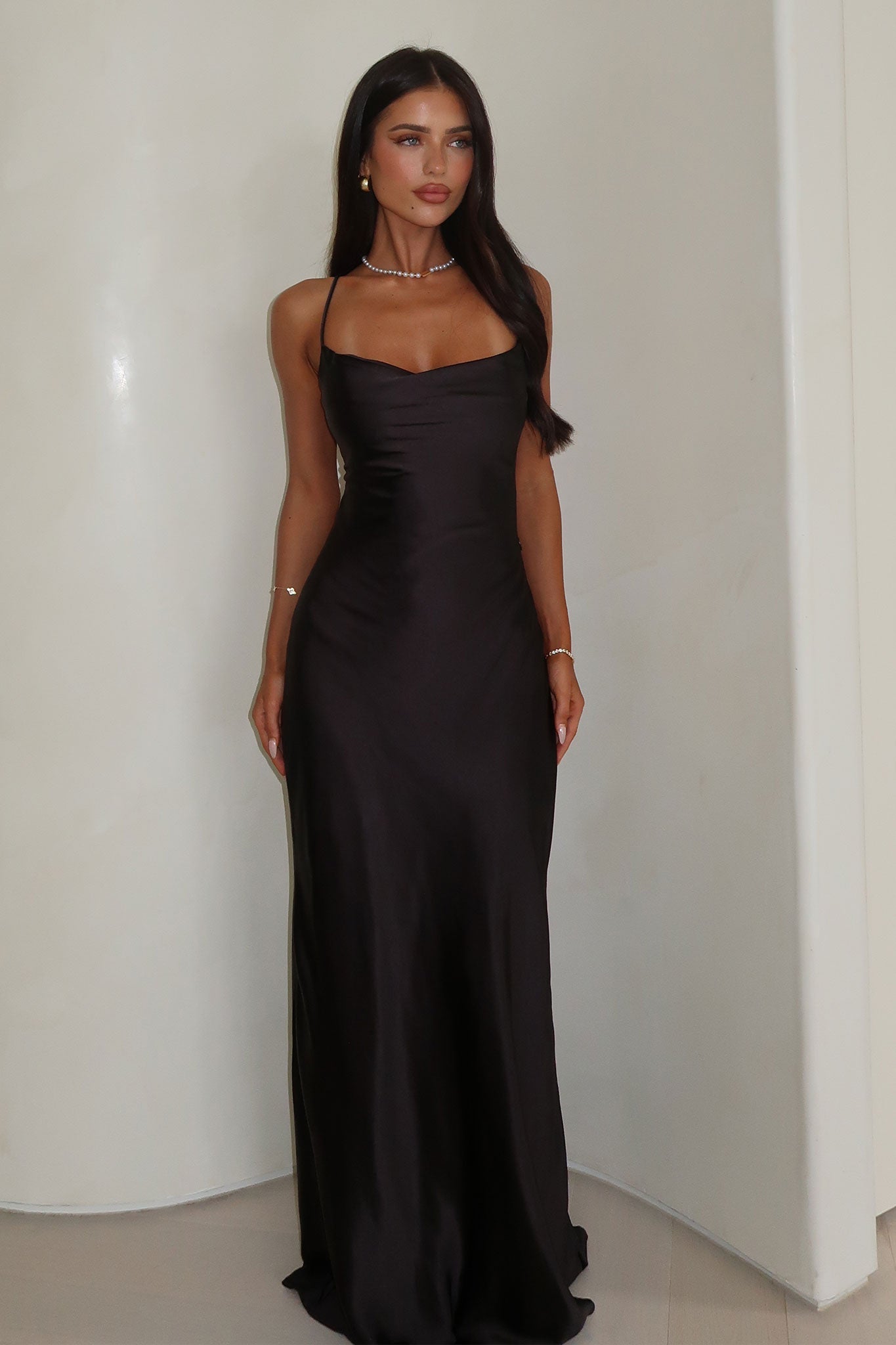 Starlette Cowl Neck Satin Maxi Dress - Negro