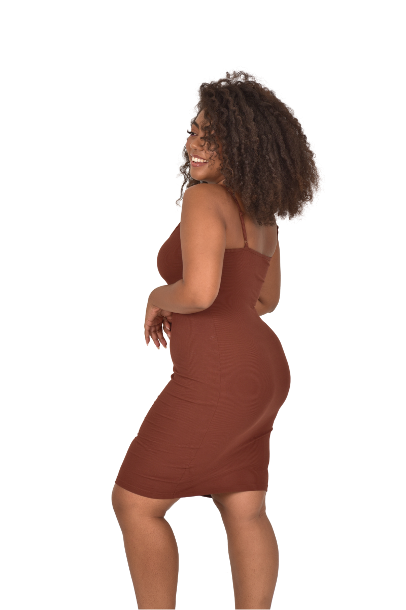 Miniabito rilassante in modal con body modellante integrato