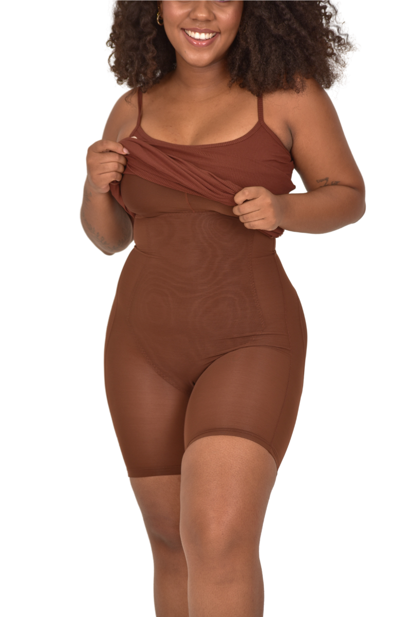 Miniabito rilassante in modal con body modellante integrato