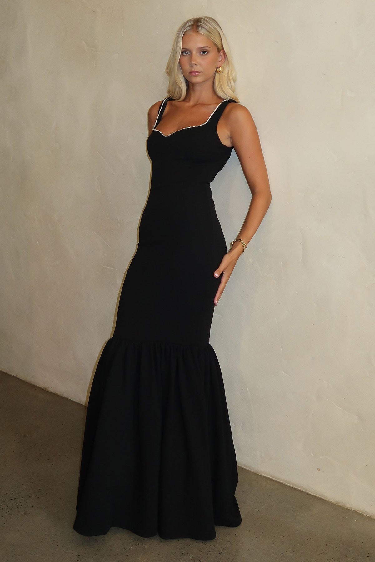 Emberly Maxi Dress - Negro